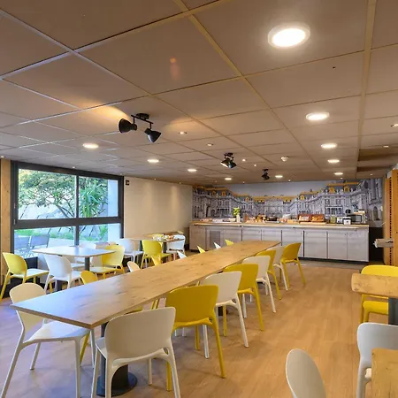Versailles 3*